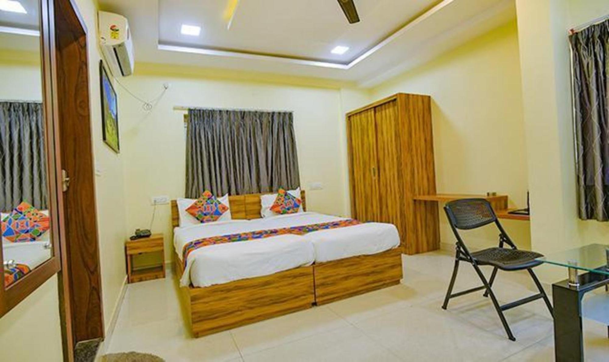 Fabexpress Purple Suites Inn Bangalore Exterior foto